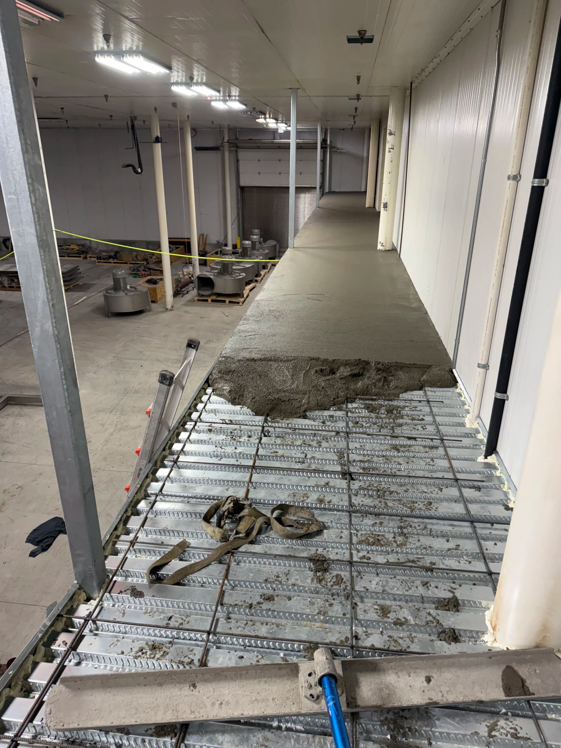 Gallery photos for Indoor Mezzanine Concrete Pour Done Right: Image #1