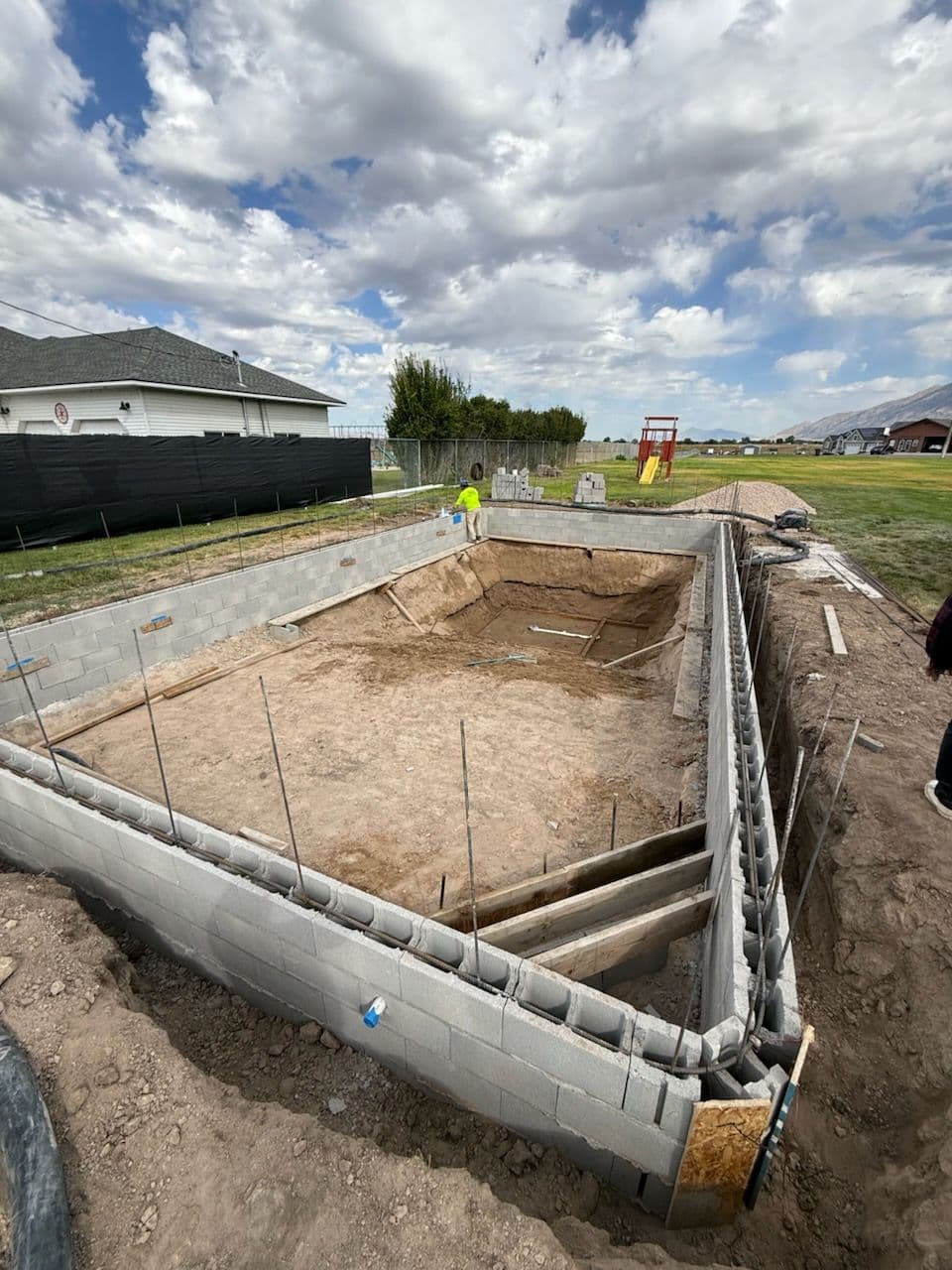 Expert Pool Construction Concrete Perfection image