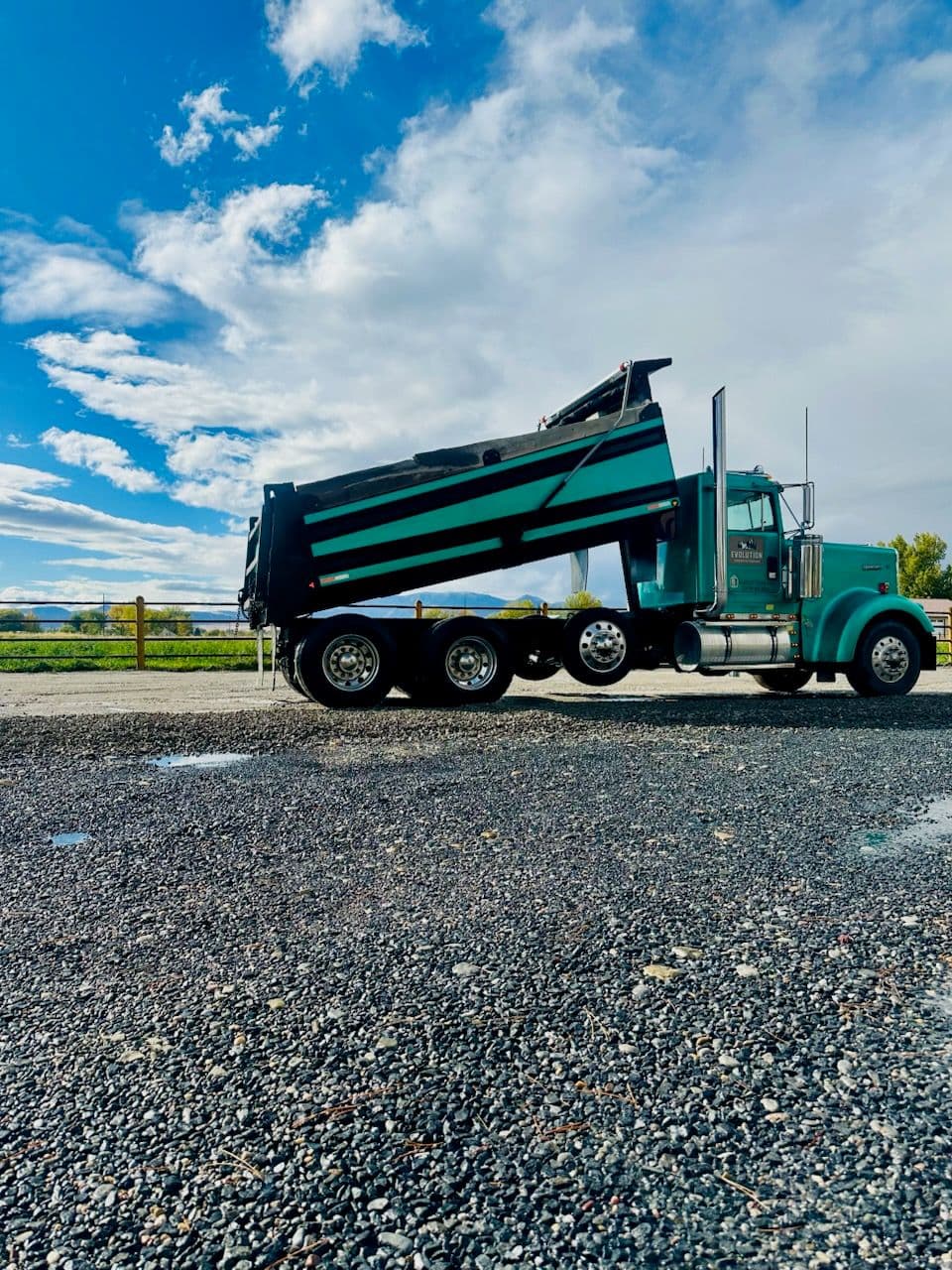Reliable Rock Delivery for Smooth Driveways and Parking Pads image